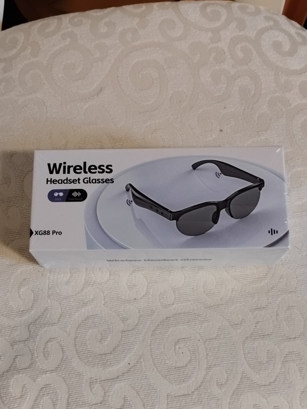 Source Unknown Black Wireless Headset Glasses